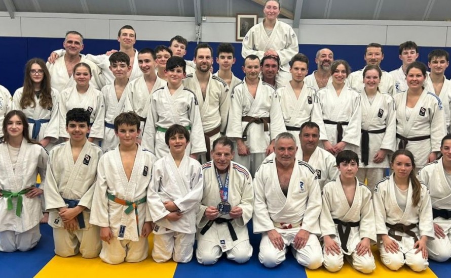 Un ancien professeur champion du monde !
